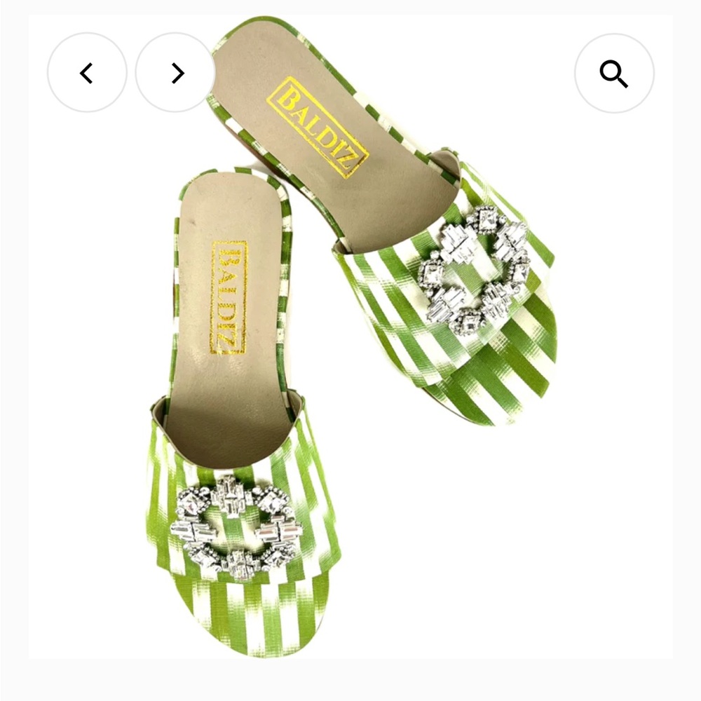 NWT Bladiz Kat Cocktail Slide